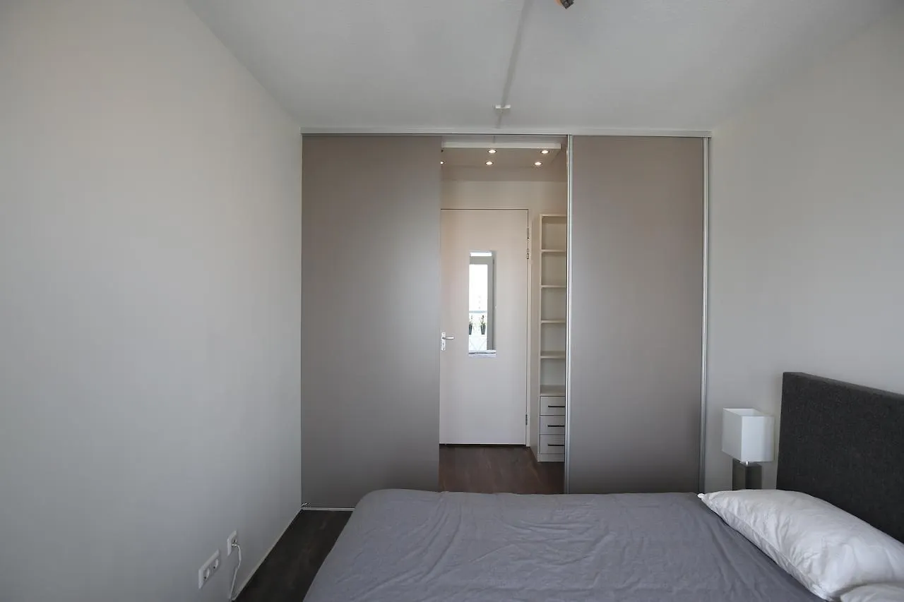 Calypso 1 Bedroom Apartment With Parking And Gym 826 Rotterdam