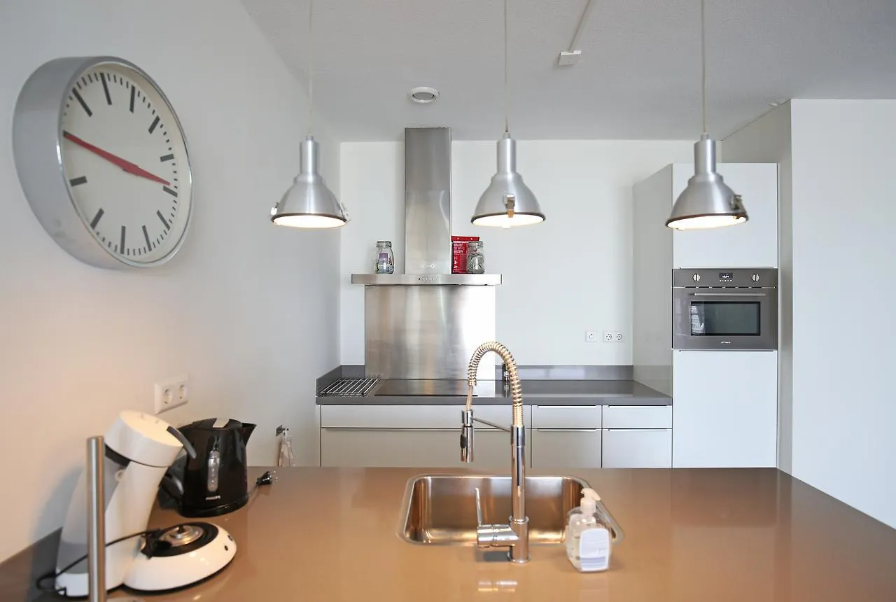 Calypso 1 Bedroom Apartment With Parking And Gym 826 Rotterdam