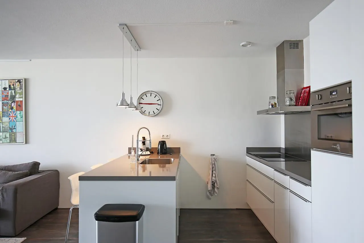 Calypso 1 Bedroom Apartment With Parking And Gym 826 Rotterdam